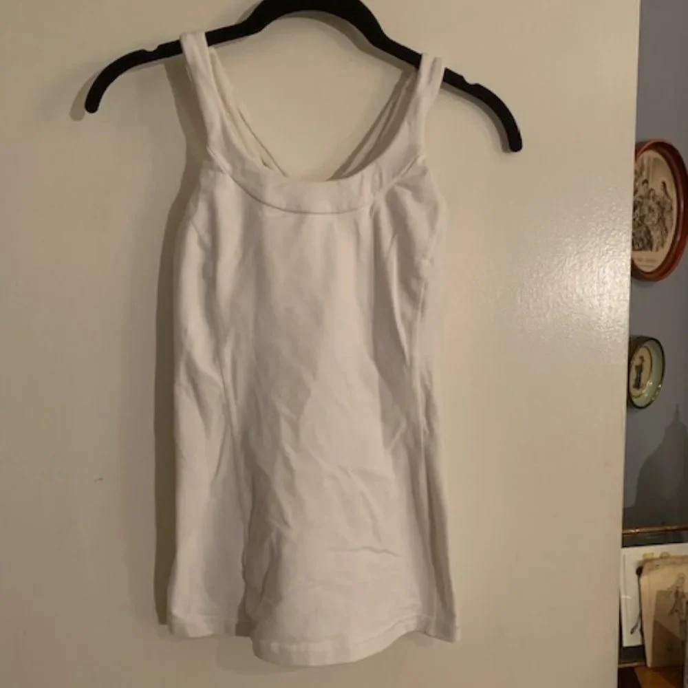 Lululemon Multistrap top - Picture 2 of 4